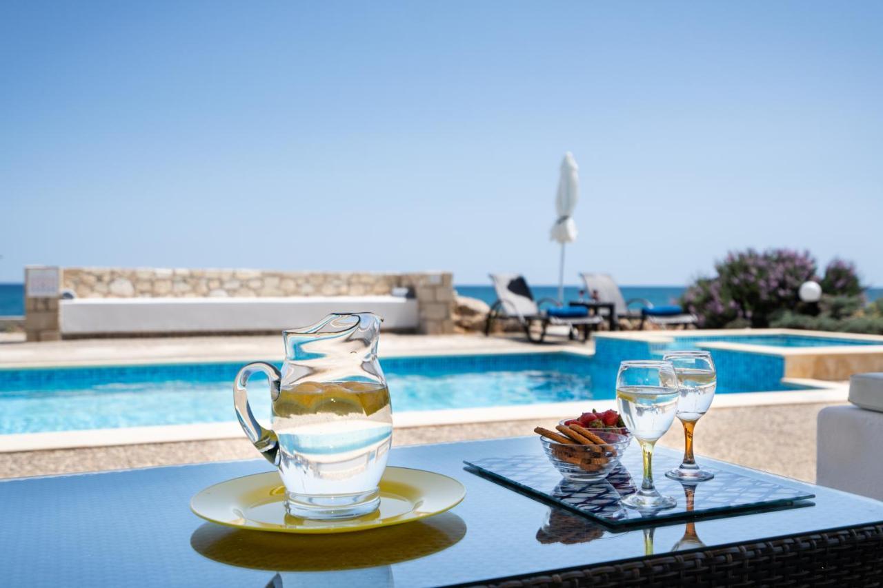 Beachfront Villa Turquoise With Private Pool, Bbq And Ping Pong Table ハニア エクステリア 写真